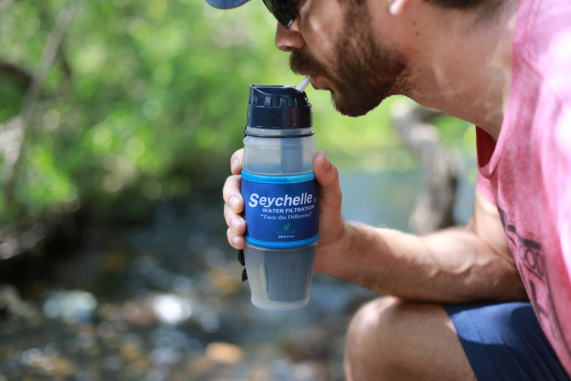 Seychelle Extreme Water Filter Bottle - Camping, Travel, Hiking, Backpacking, Survival and Emergency - Removes Bacteria, Viruses, Radiological Contaminants - 28 oz